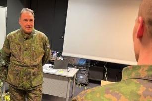 Kertausharjoitusten pelitilanne luo realistisen kehittymisympäristön reserviläisille